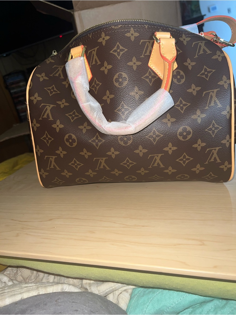 Brand new! Not authentic! Purse - Picture 2 of 5